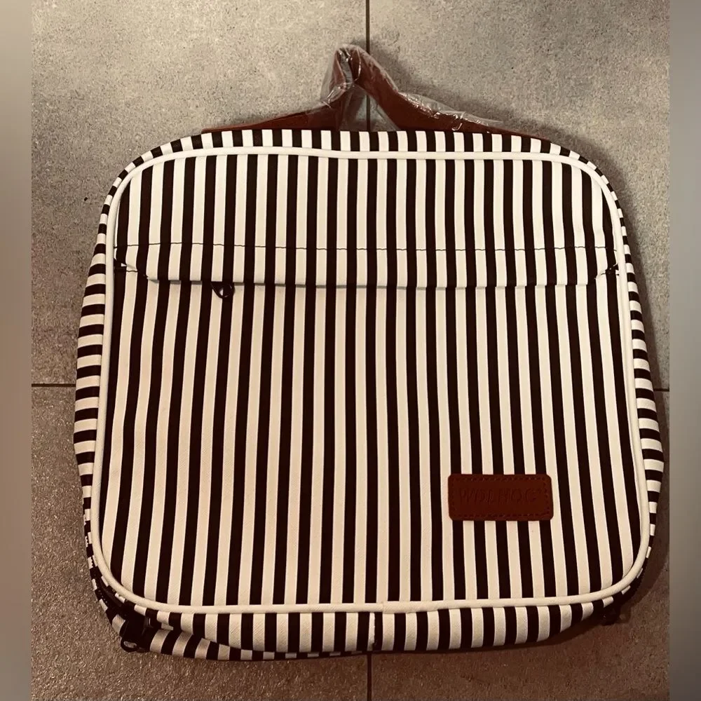 Makeup Bag - Travel Bag - Mini Purse - Zebra Striped